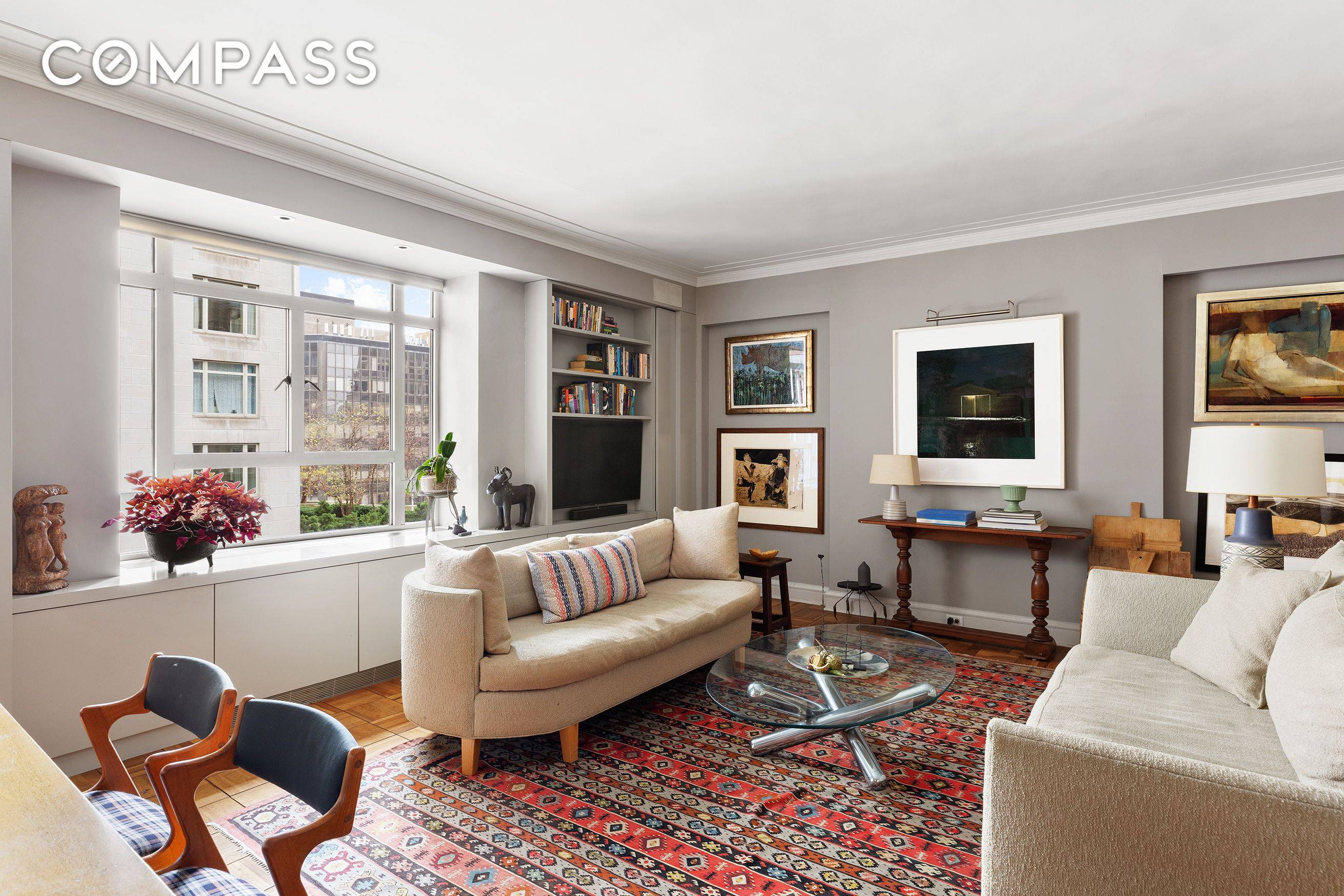 Manhattan, NY 10023,25 Central Park W #11C