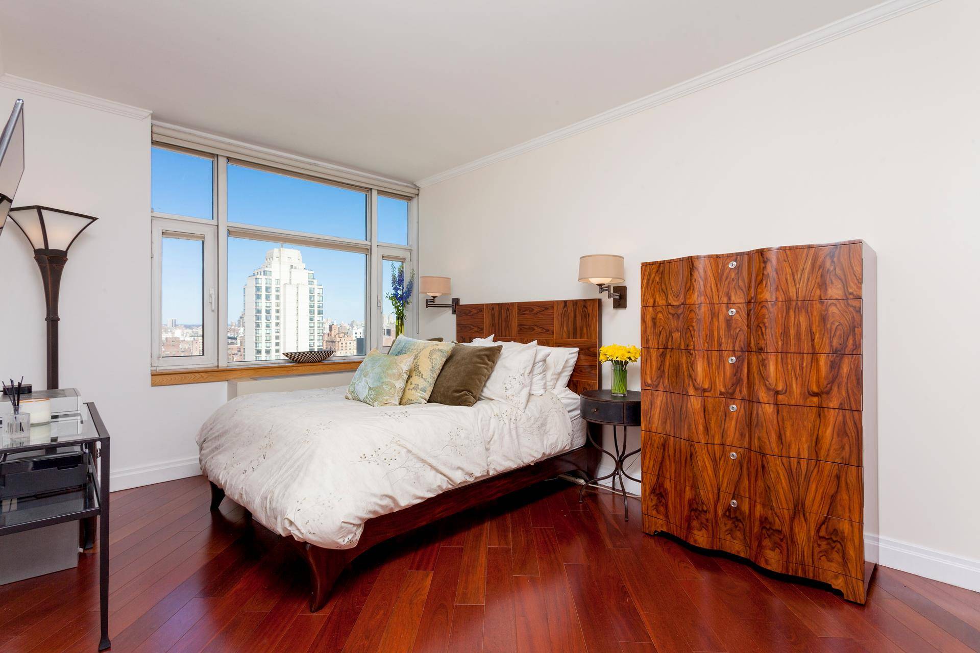 Manhattan, NY 10021,404 E 76TH Street #27B
