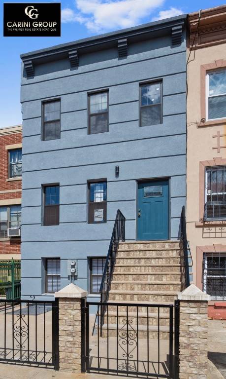 Brooklyn, NY 11233,81 Hull Street