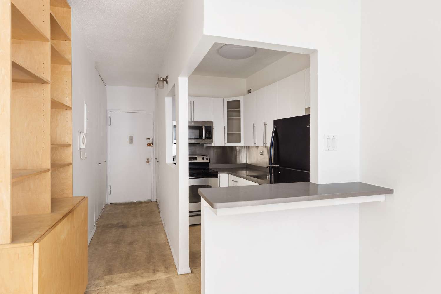 Manhattan, NY 10005,130 WATER Street #3C