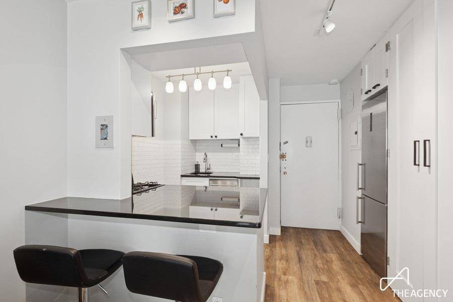 Manhattan, NY 10010,301 E 22ND Street #12H