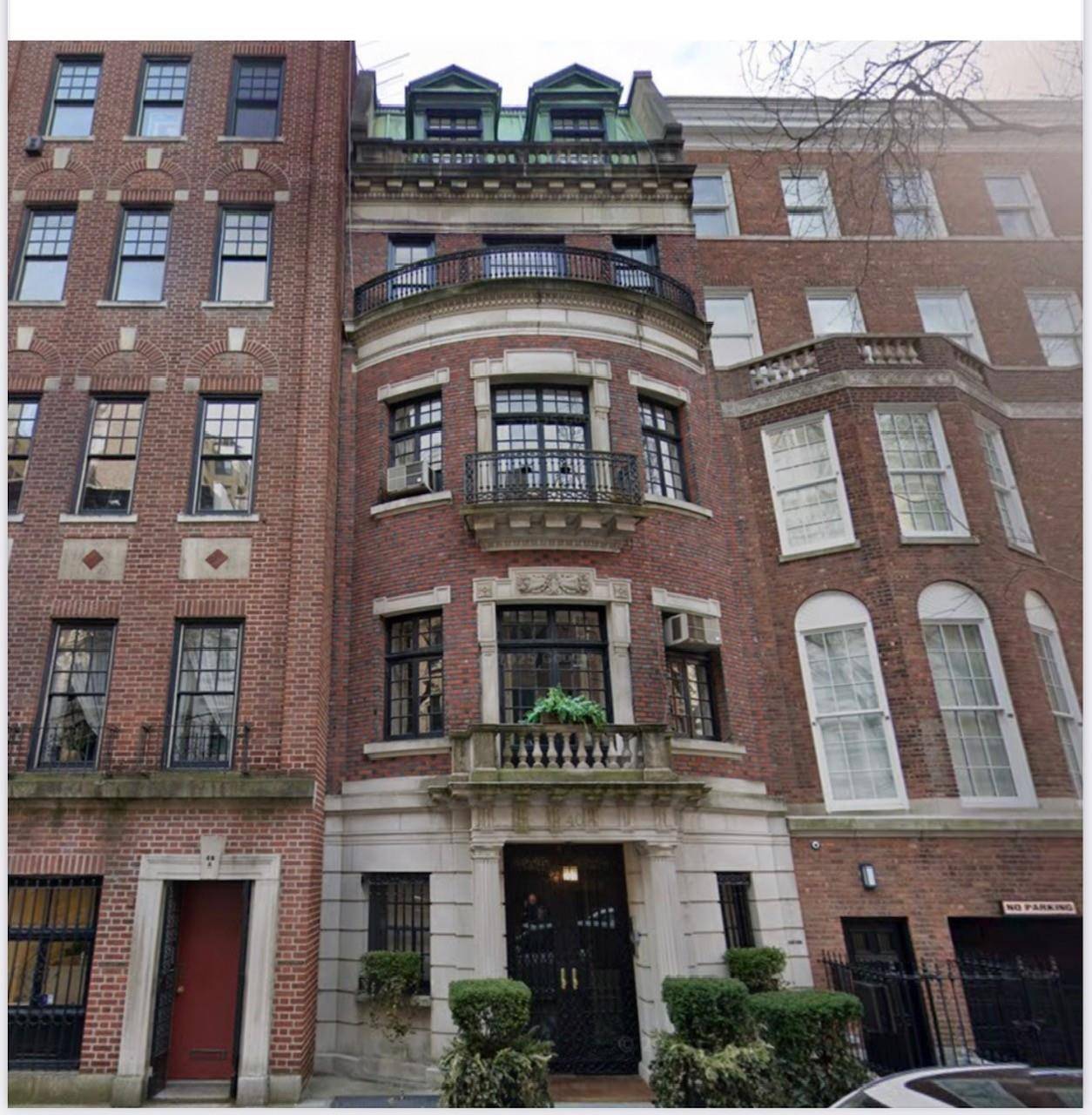 Manhattan, NY 10021,40 E 74TH Street #2R