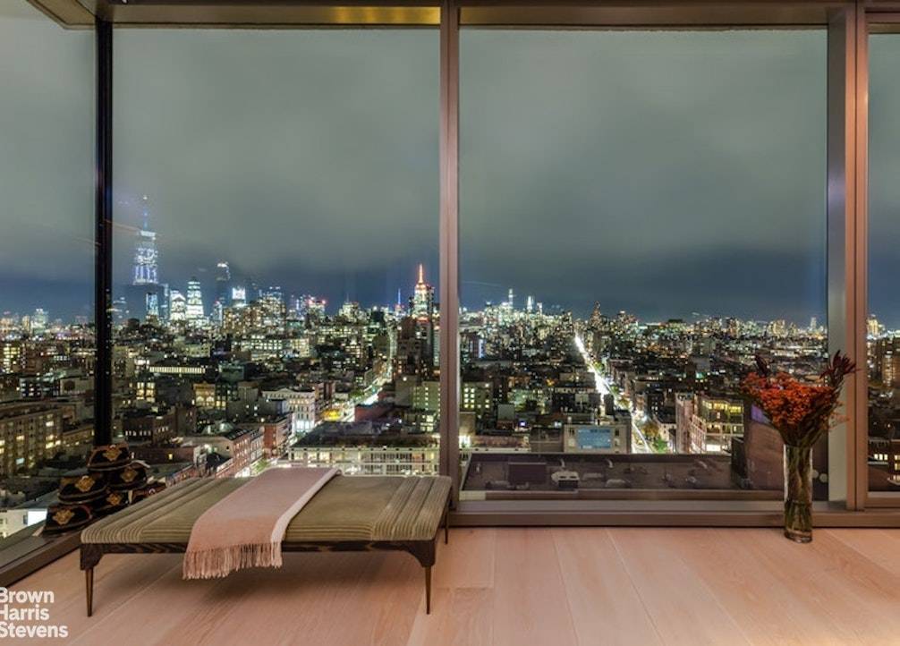 Manhattan, NY 10002,215 CHRYSTIE Street #27W