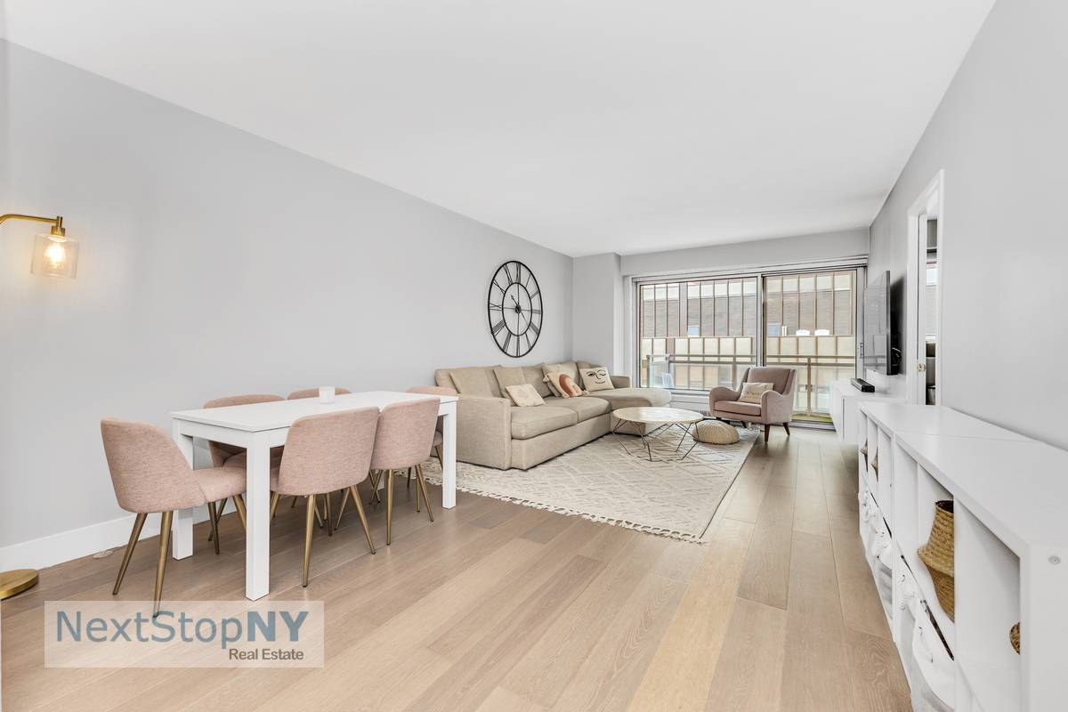 Manhattan, NY 10022,400 E 56TH Street #11C