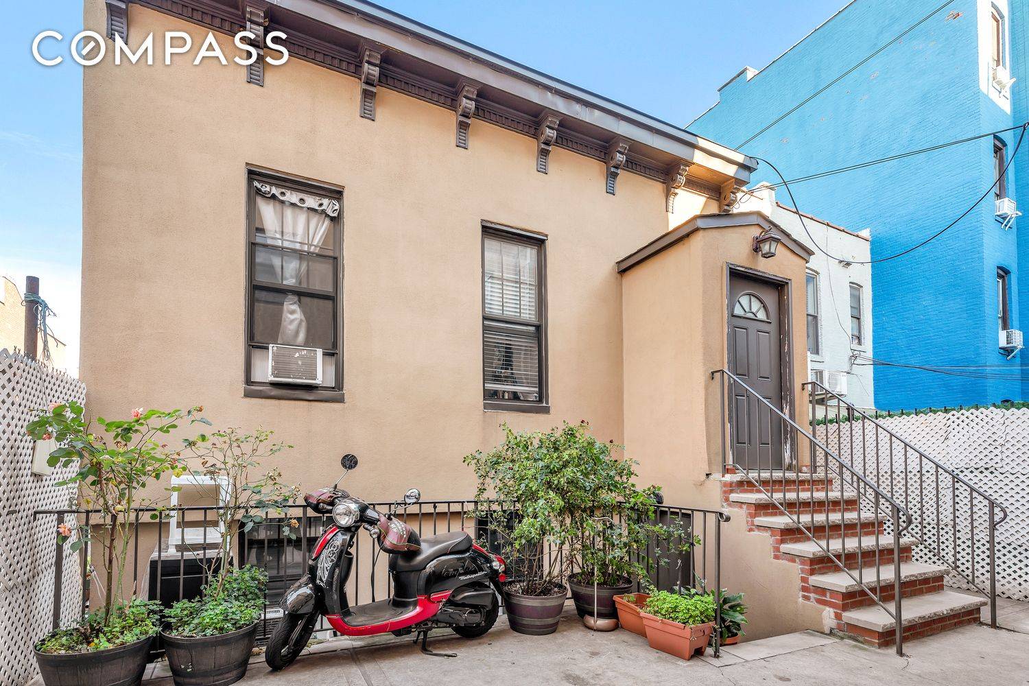 Queens, NY 11106,34-57 9th Street