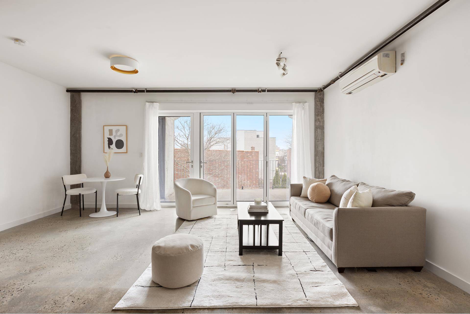 Brooklyn, NY 11203,651 NEW YORK Avenue #403