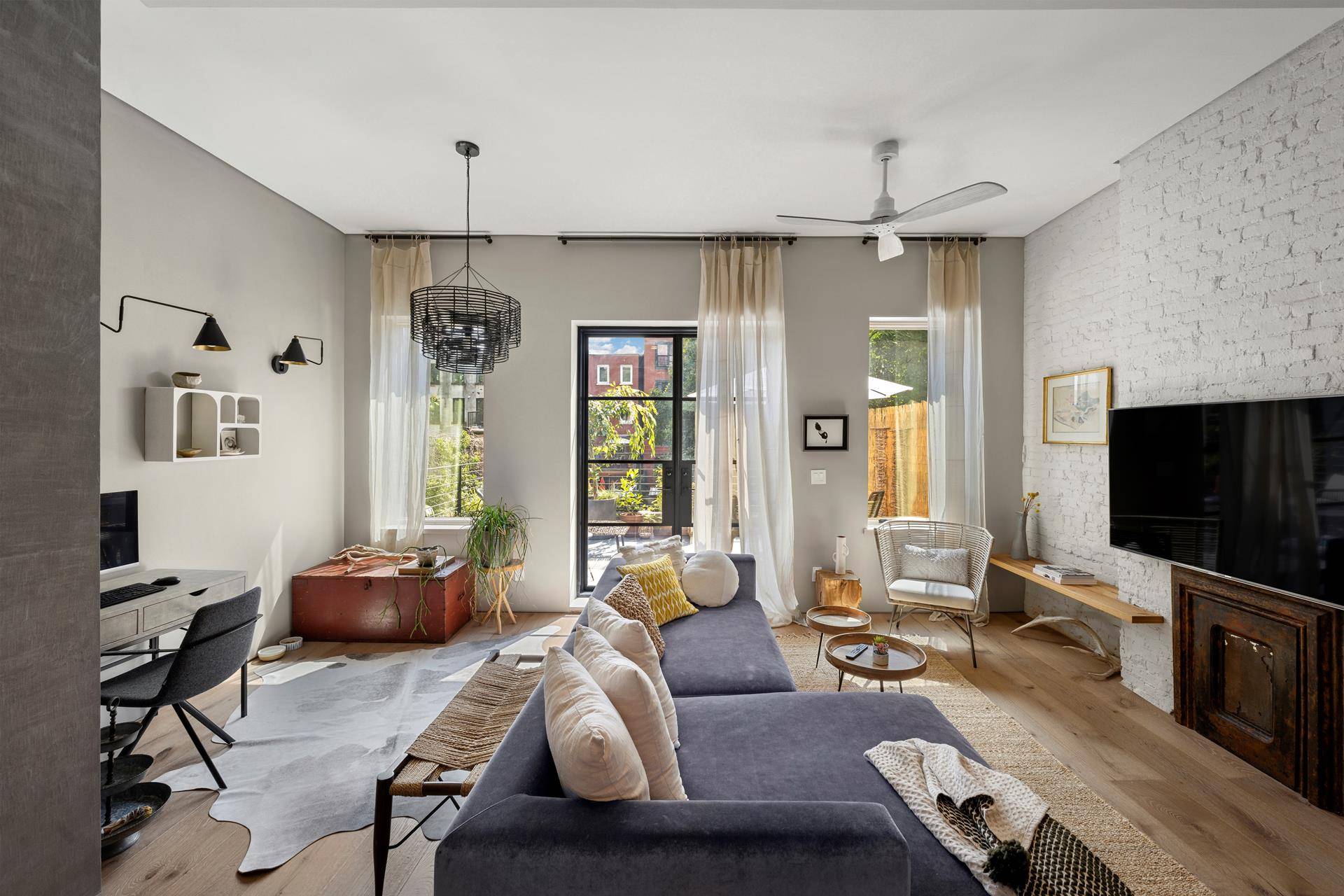 Brooklyn, NY 11216,86 MADISON Street
