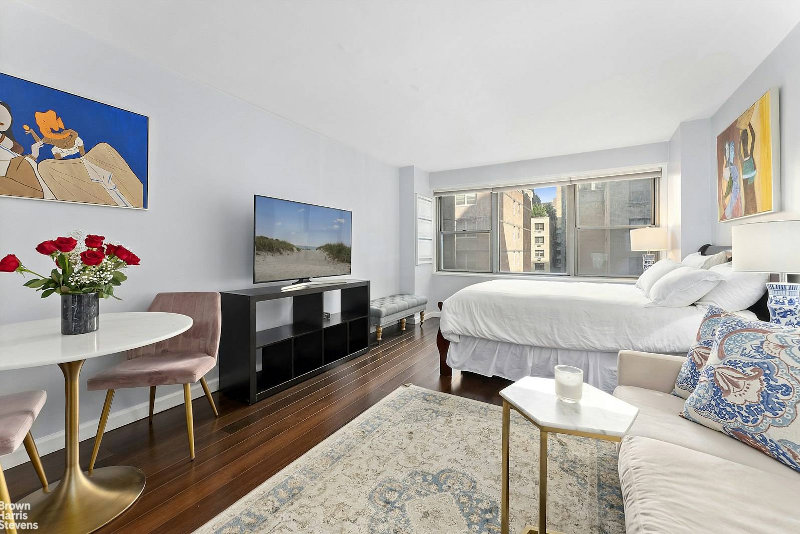 Manhattan, NY 10011,10 W 15TH Street #924