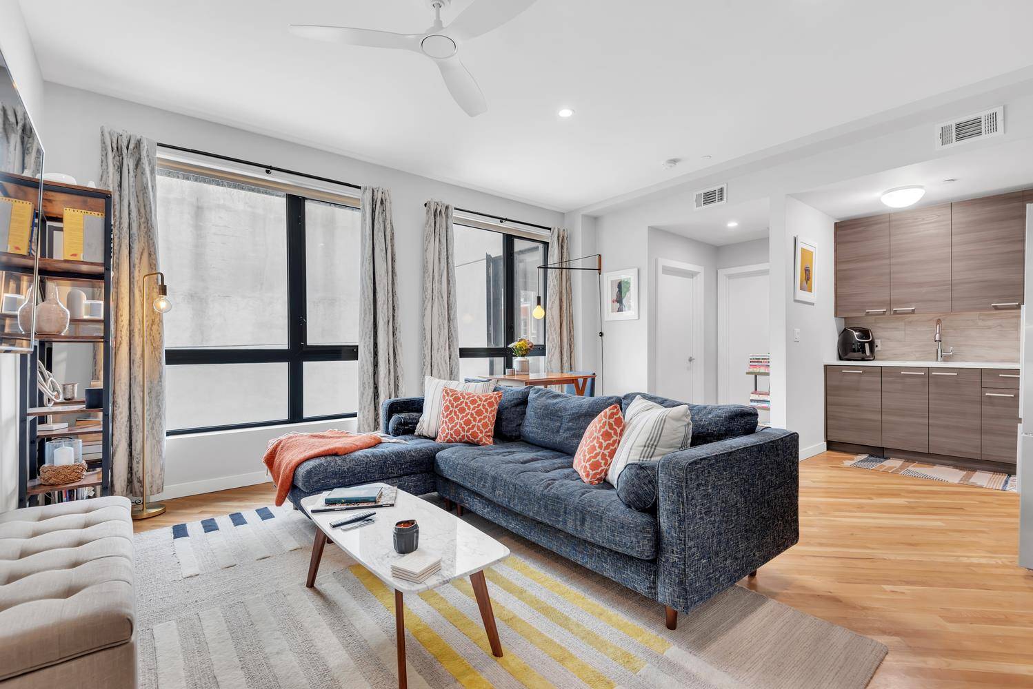 Brooklyn, NY 11216,186 PUTNAM Avenue #2A