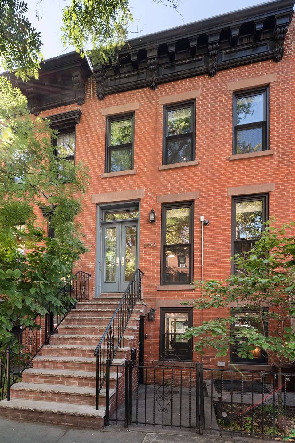 Brooklyn, NY 11217,202 Bergen Street