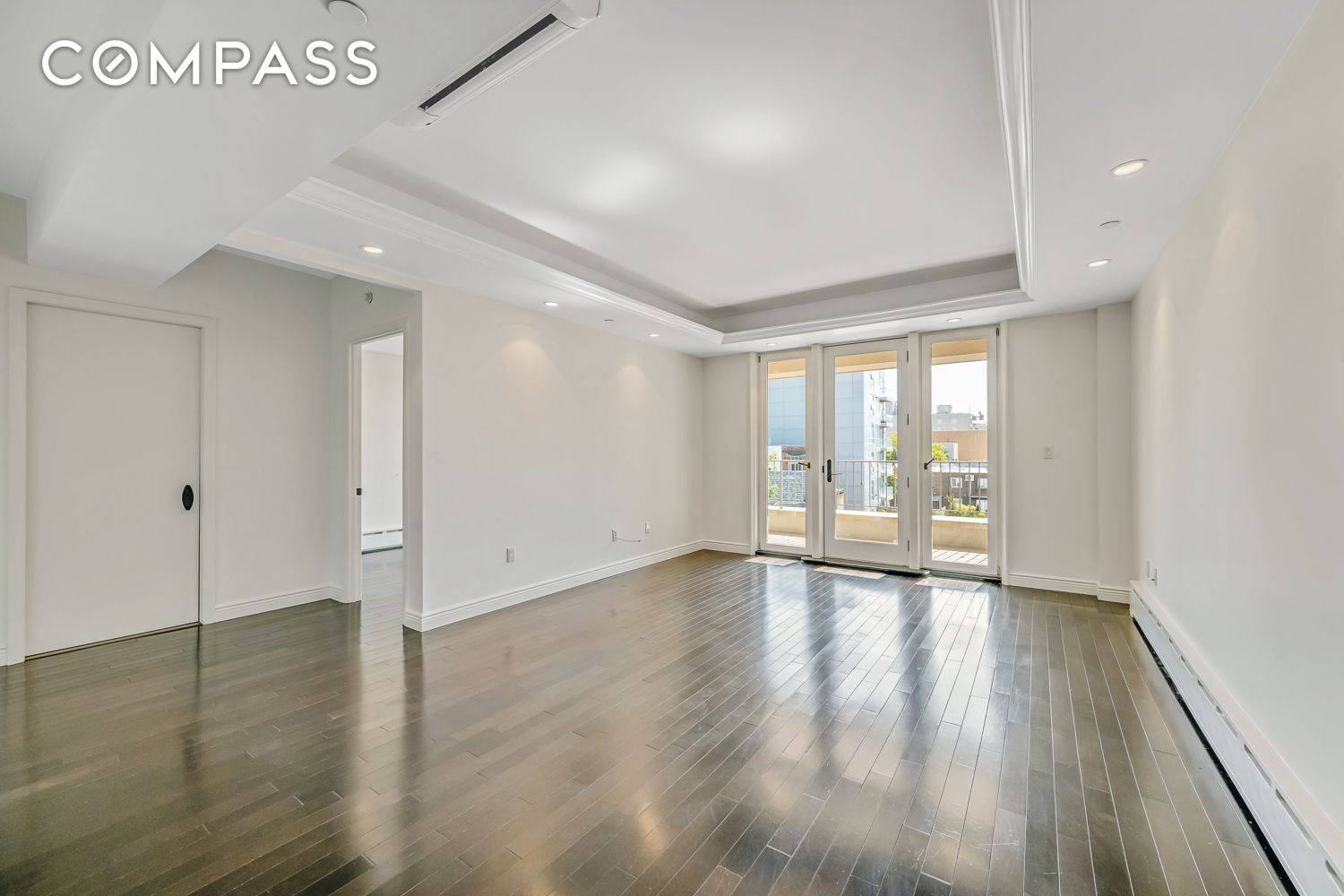 Queens, NY 11102,30-11 21st Street #4B