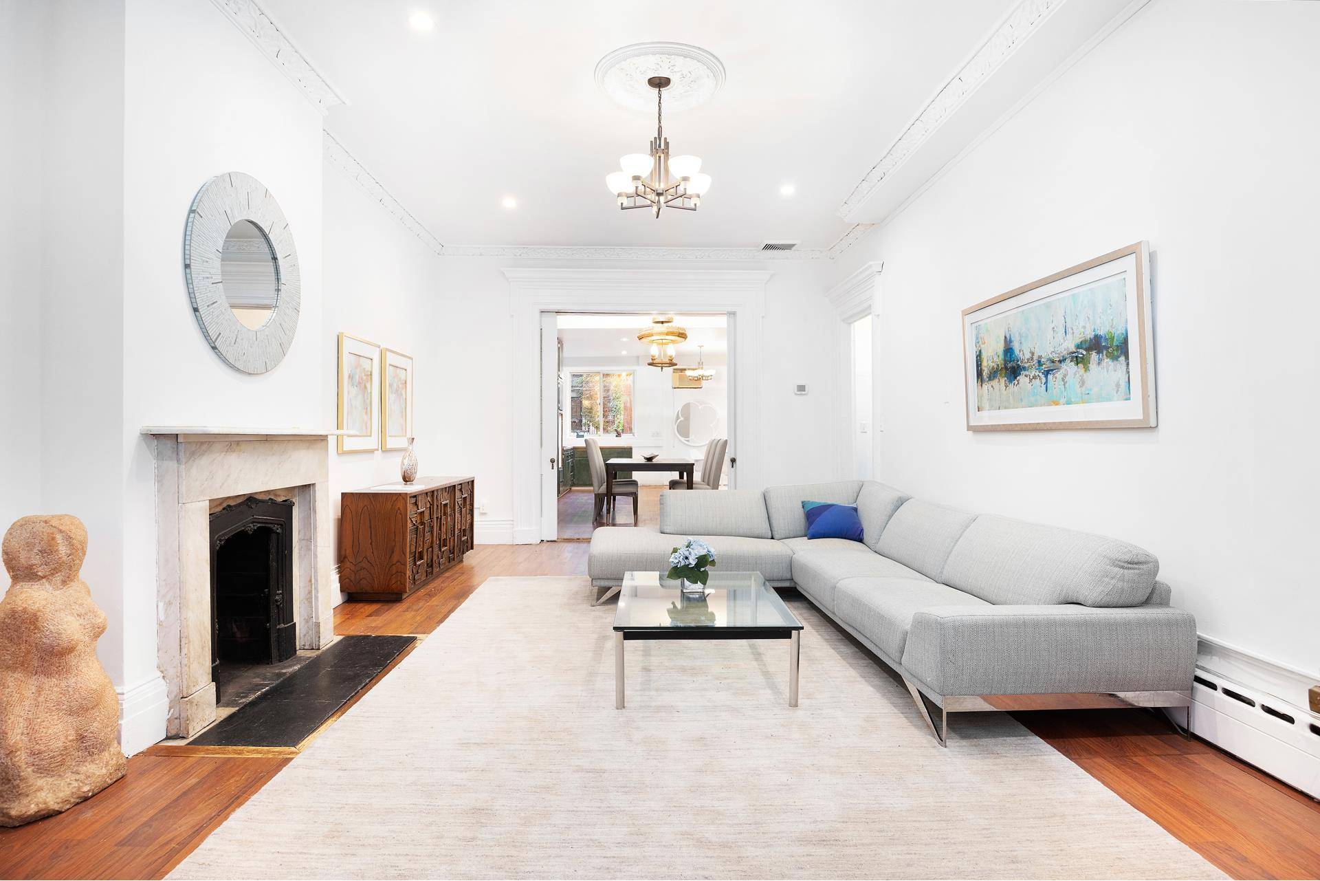Manhattan, NY 10011,447 W 24TH Street