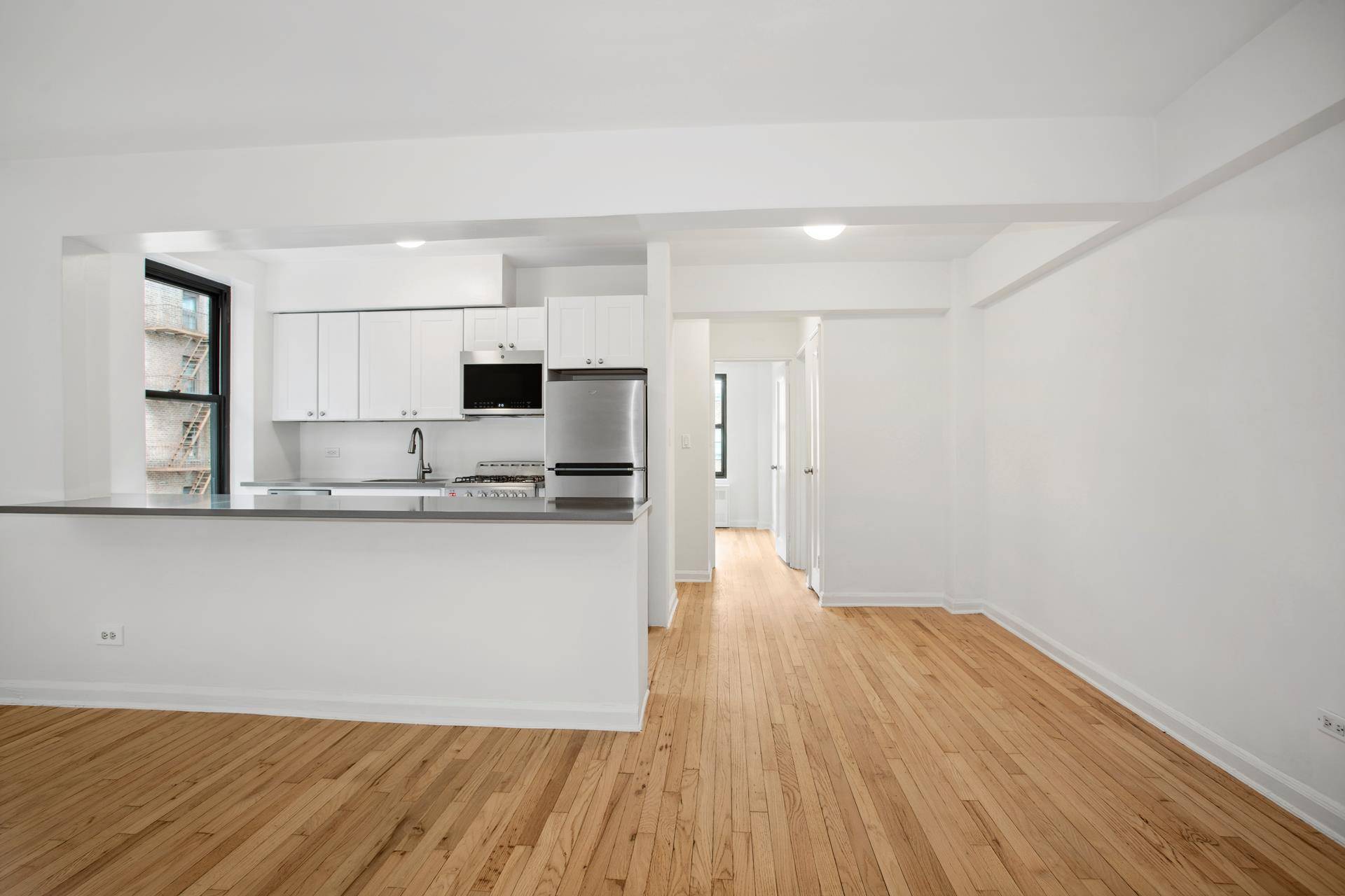 Manhattan, NY 10040,4489 BROADWAY #5E