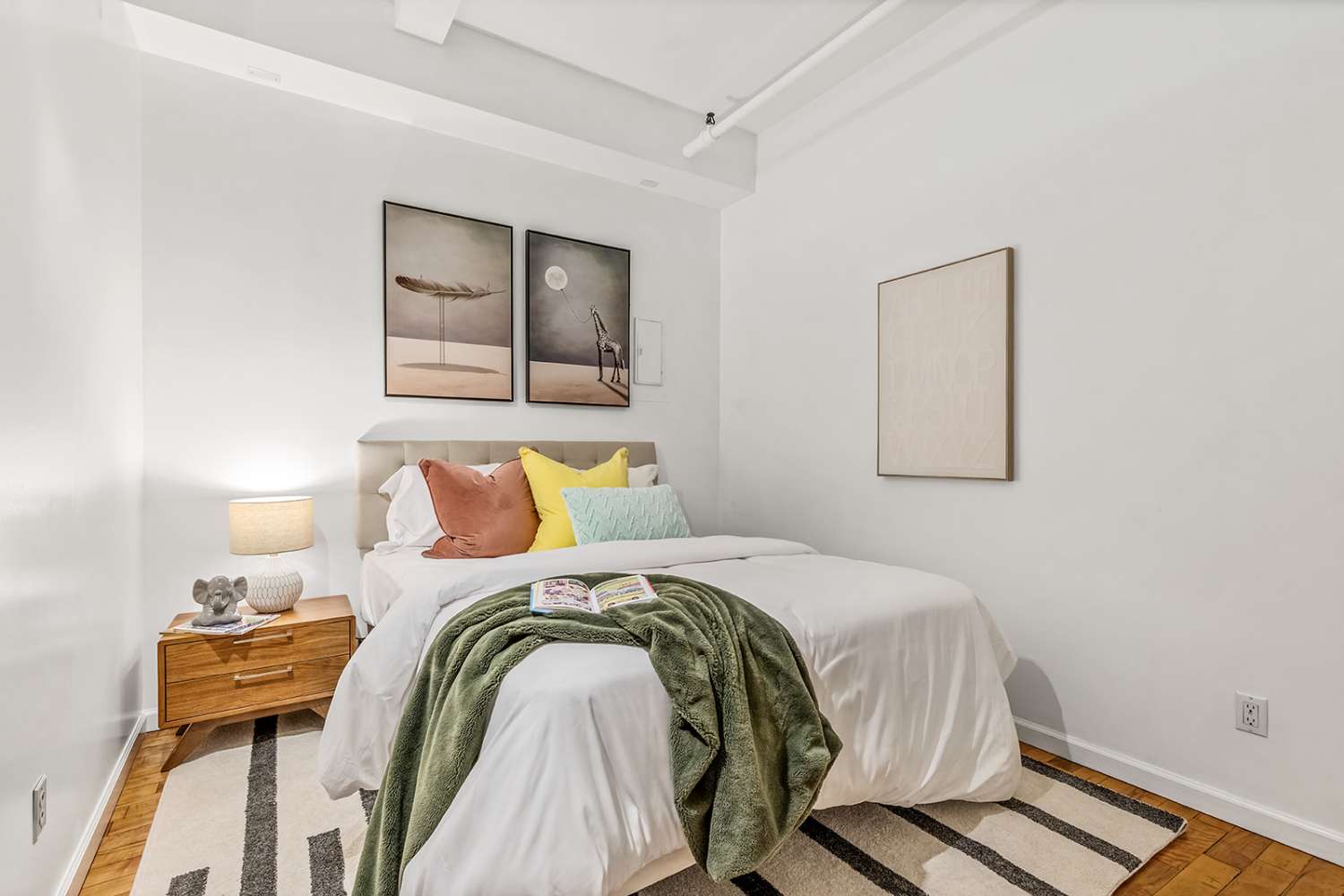Manhattan, NY 10010,40 W 24TH Street #6WEST