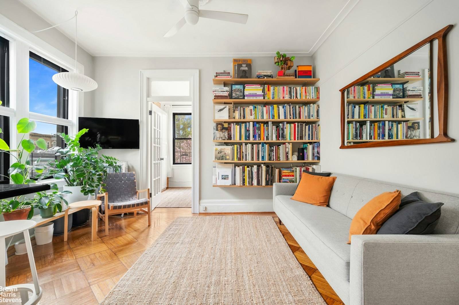 Brooklyn, NY 11215,813 8TH Avenue #4R