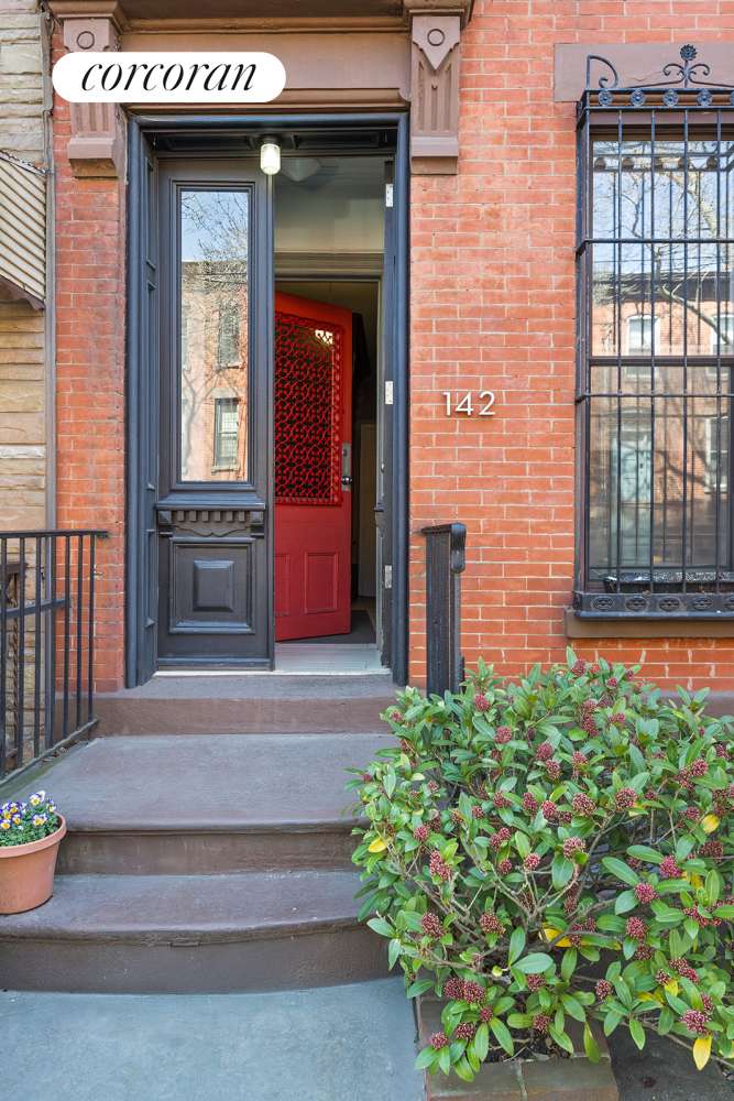 Brooklyn, NY 11231,142 NELSON Street