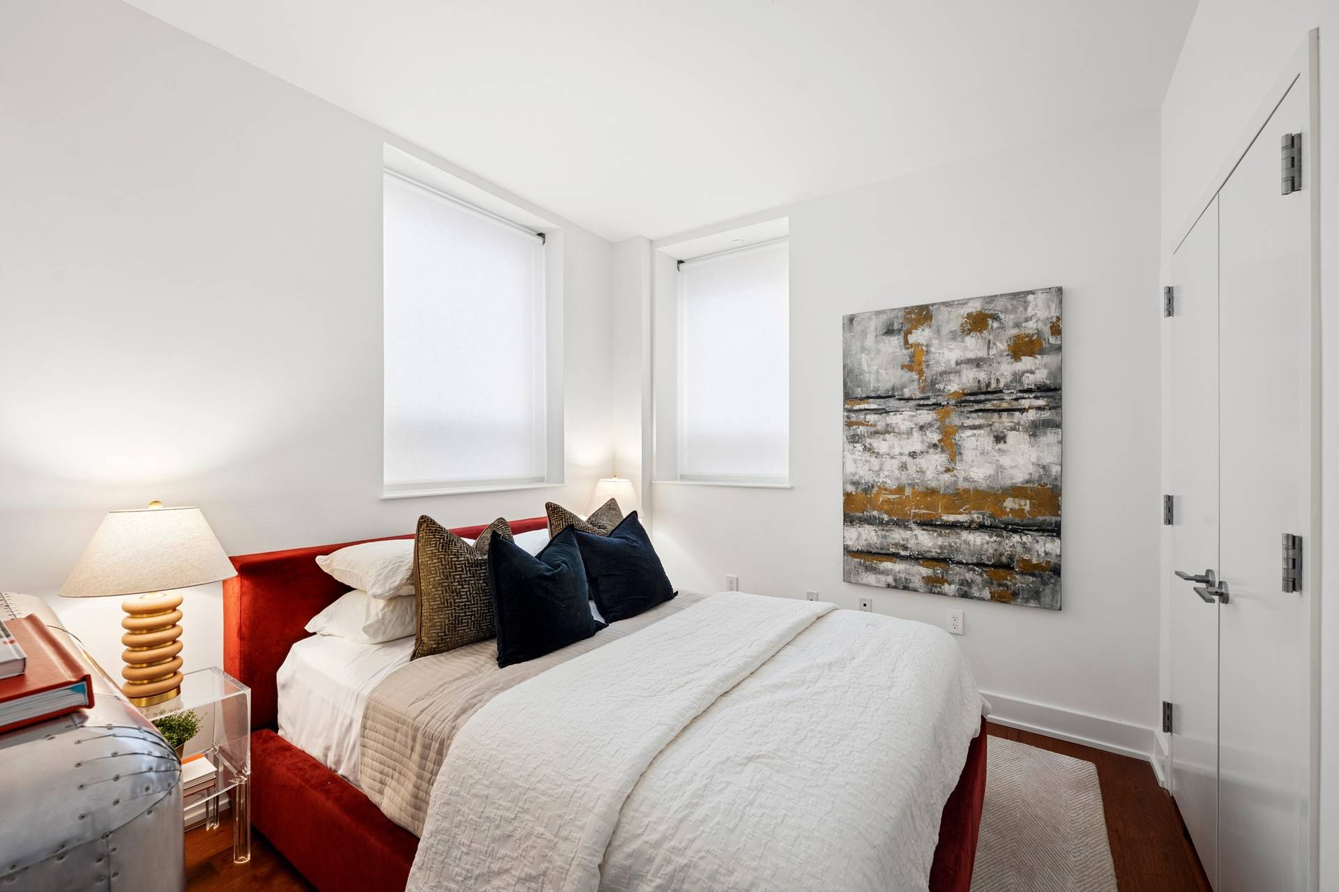 Manhattan, NY 10019,432 W 52nd Street #1-A