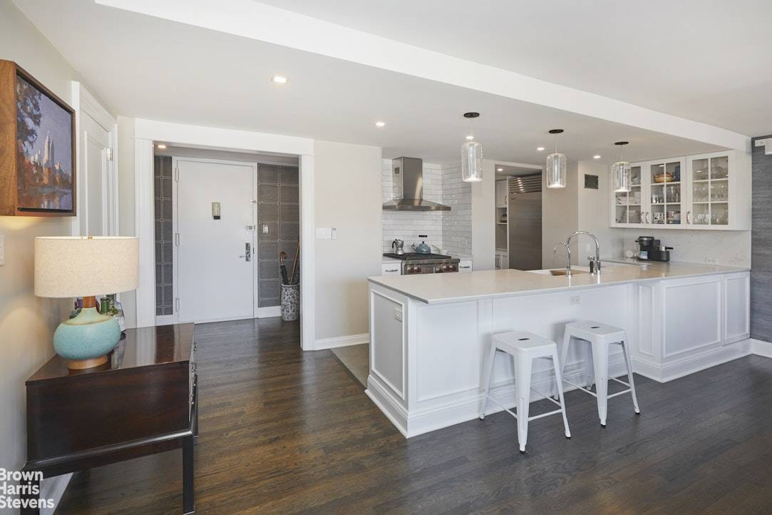Manhattan, NY 10003,32 GRAMERCY Park S #16BD