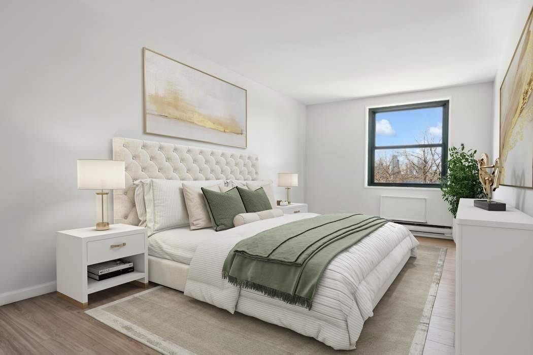 Manhattan, NY 10014,379 West Street #2B