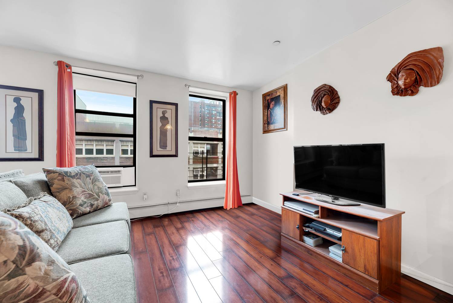 Manhattan, NY 10030,233 W 134TH Street #3B