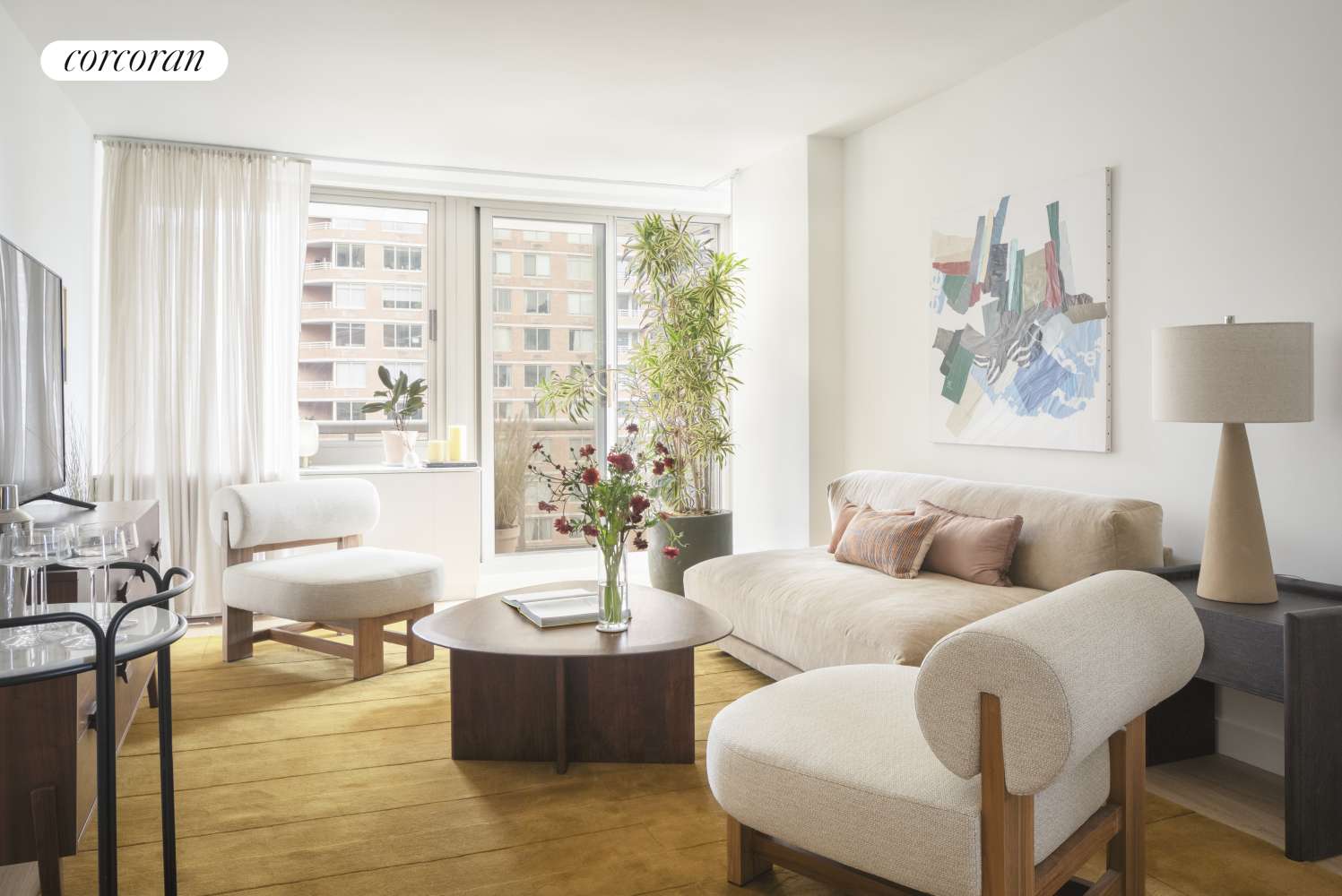 Manhattan, NY 10017,234 E 46TH Street #404