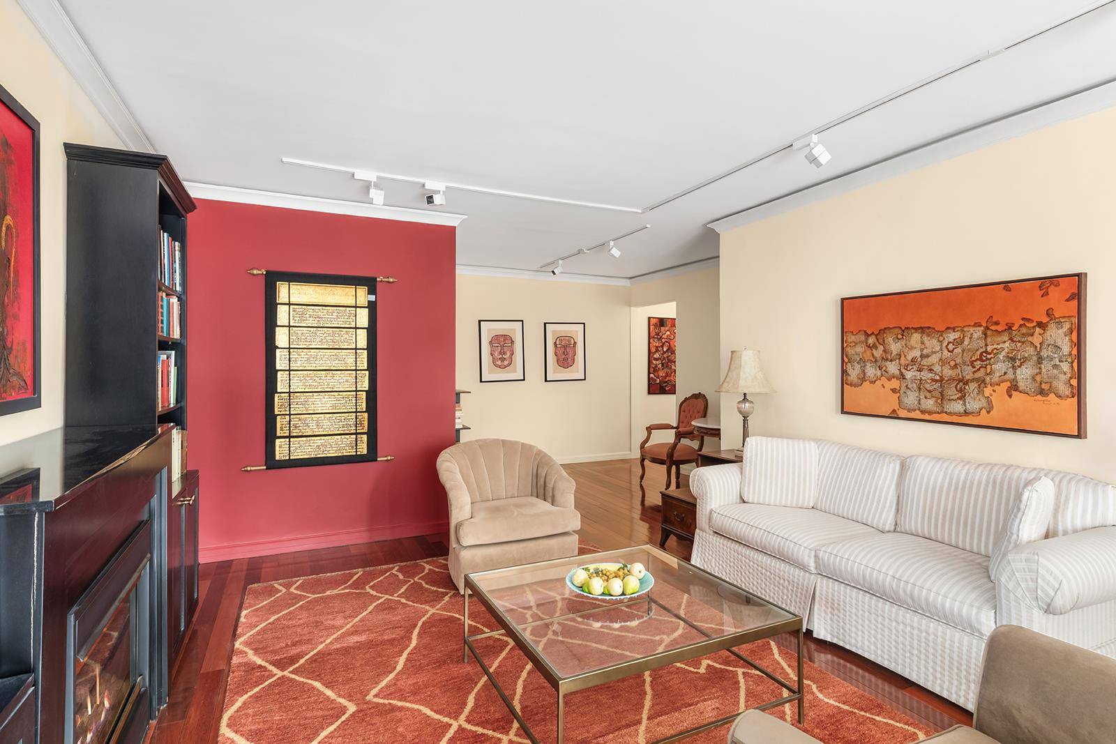 Manhattan, NY 10023,10 W 66TH Street #29E