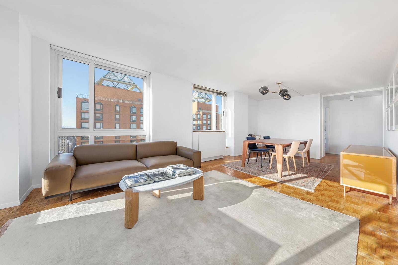 Manhattan, NY 10003,1 IRVING Place #V27D
