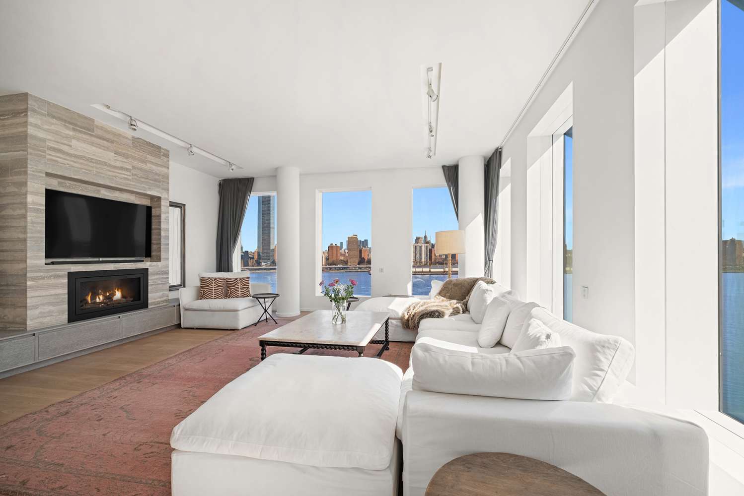 Brooklyn, NY 11201,1 JOHN Street #9D