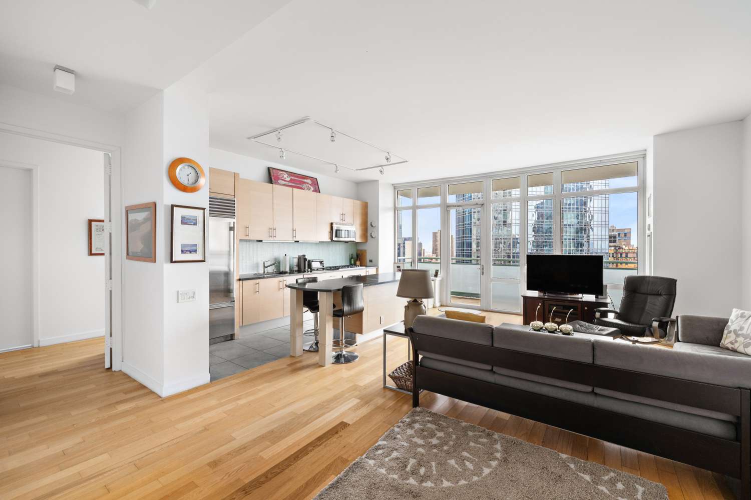 Manhattan, NY 10016,325 5TH Avenue #34D