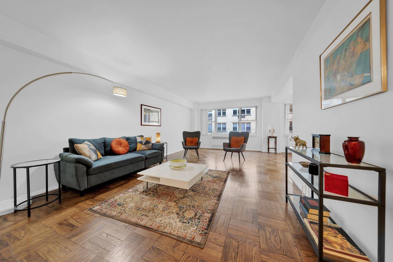 Manhattan, NY 10022,415 E 52ND Street #3AA