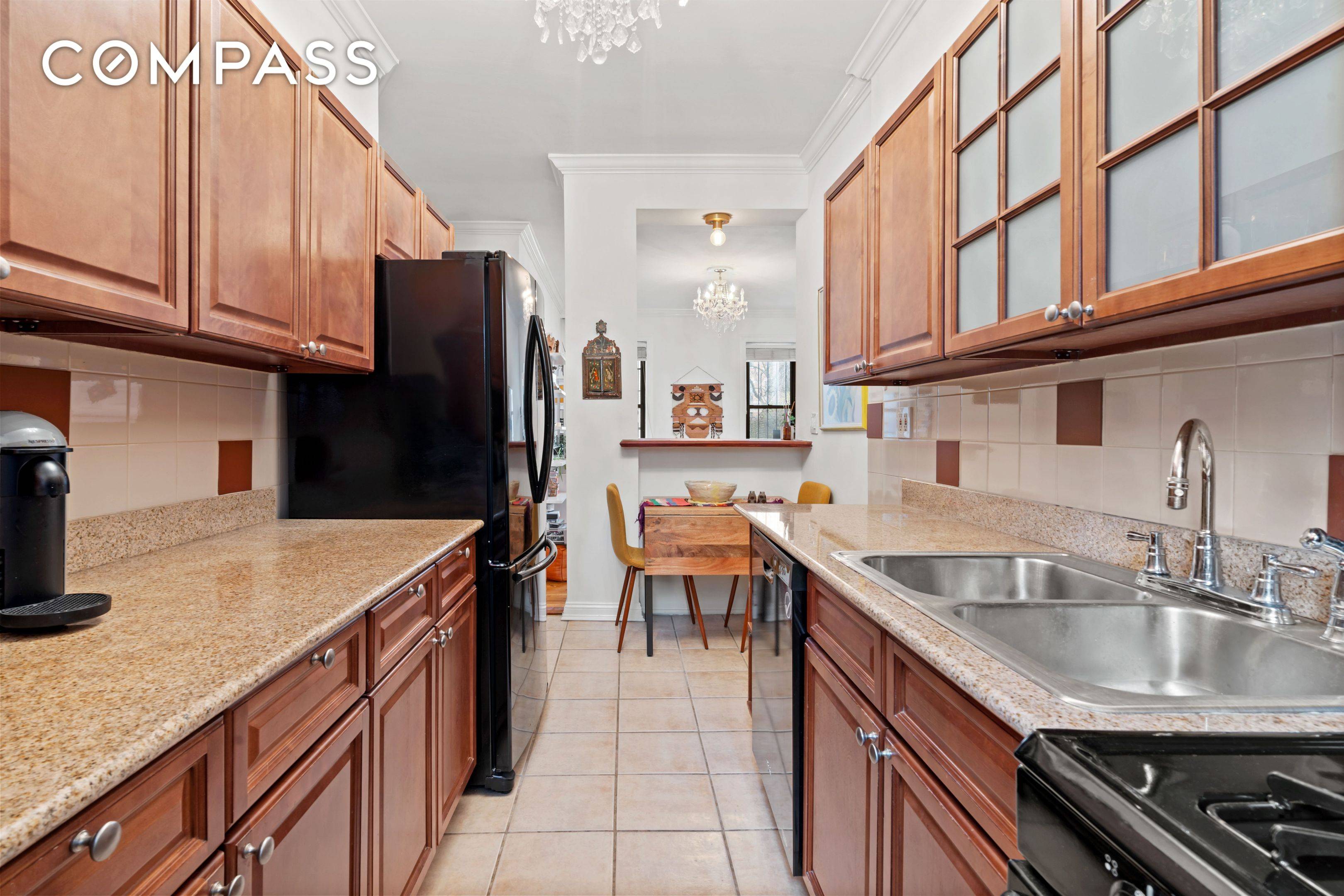 Brooklyn, NY 11238,425 Prospect Place #1J