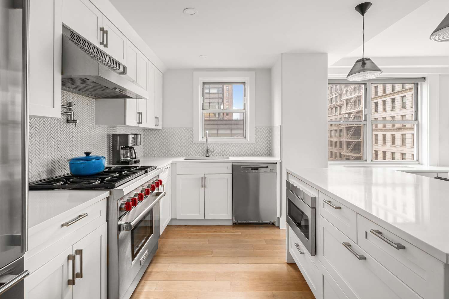 Manhattan, NY 10003,69 5TH Avenue #9GH