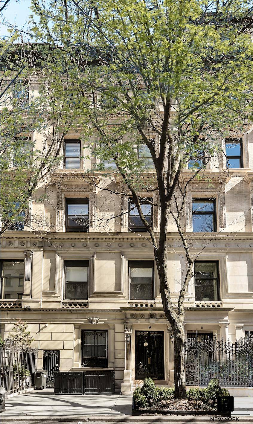 Manhattan, NY 10028,9 E 82nd Street