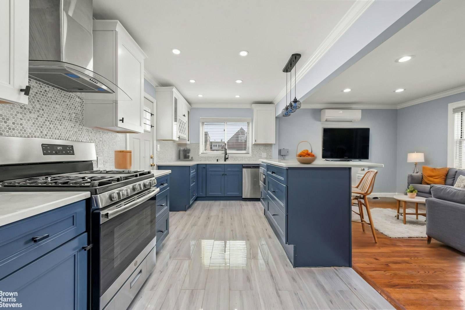Queens, NY 11434,132-55 154TH Street