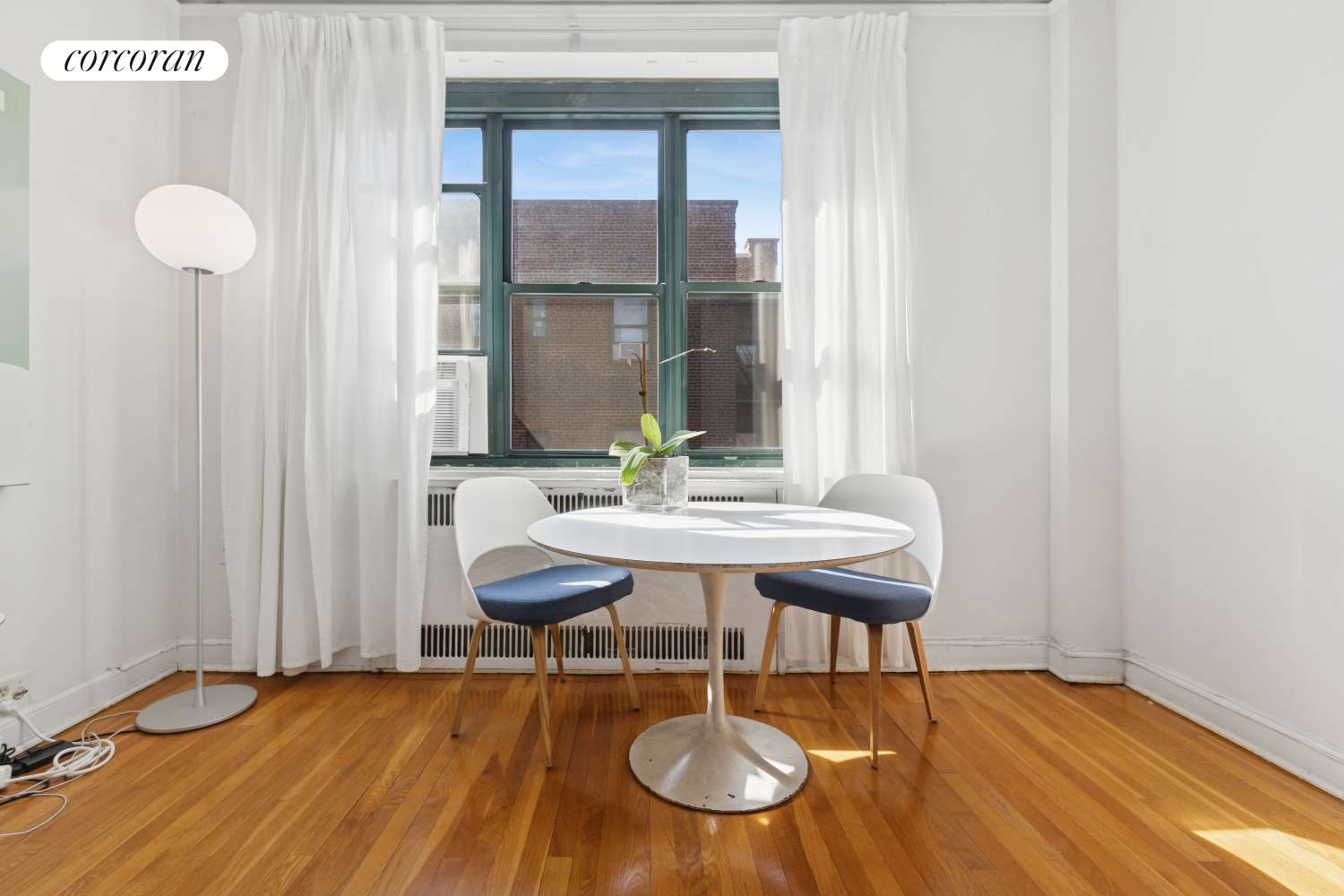 Queens, NY 11372,78-10 34TH Avenue #6J