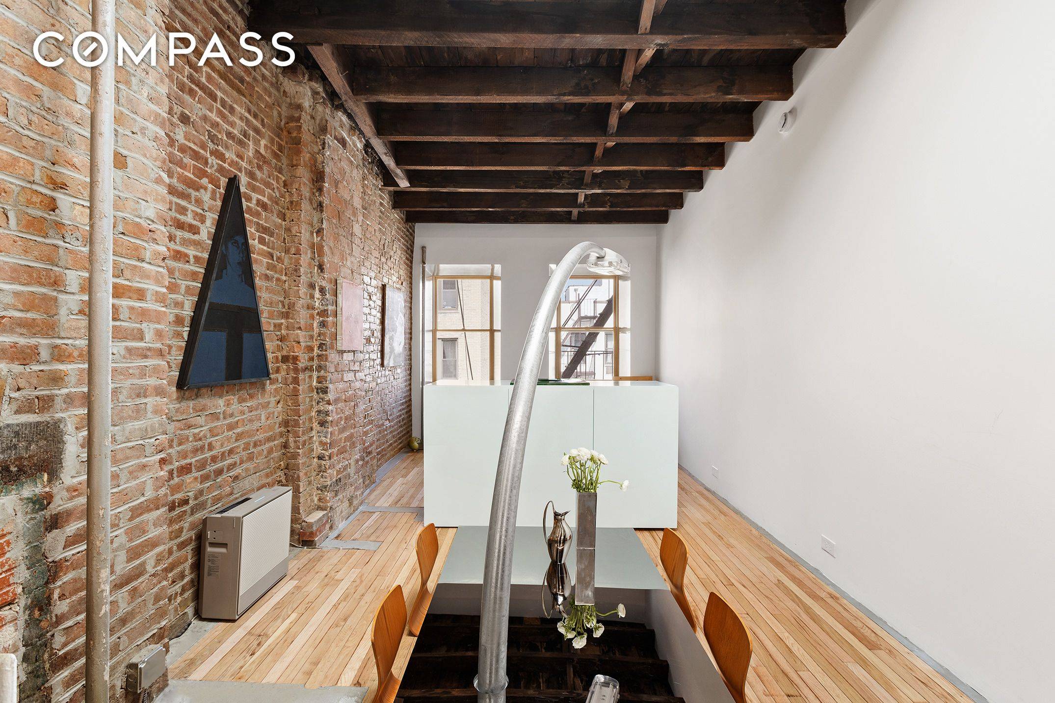 Manhattan, NY 10009,186 E 2nd Street #16