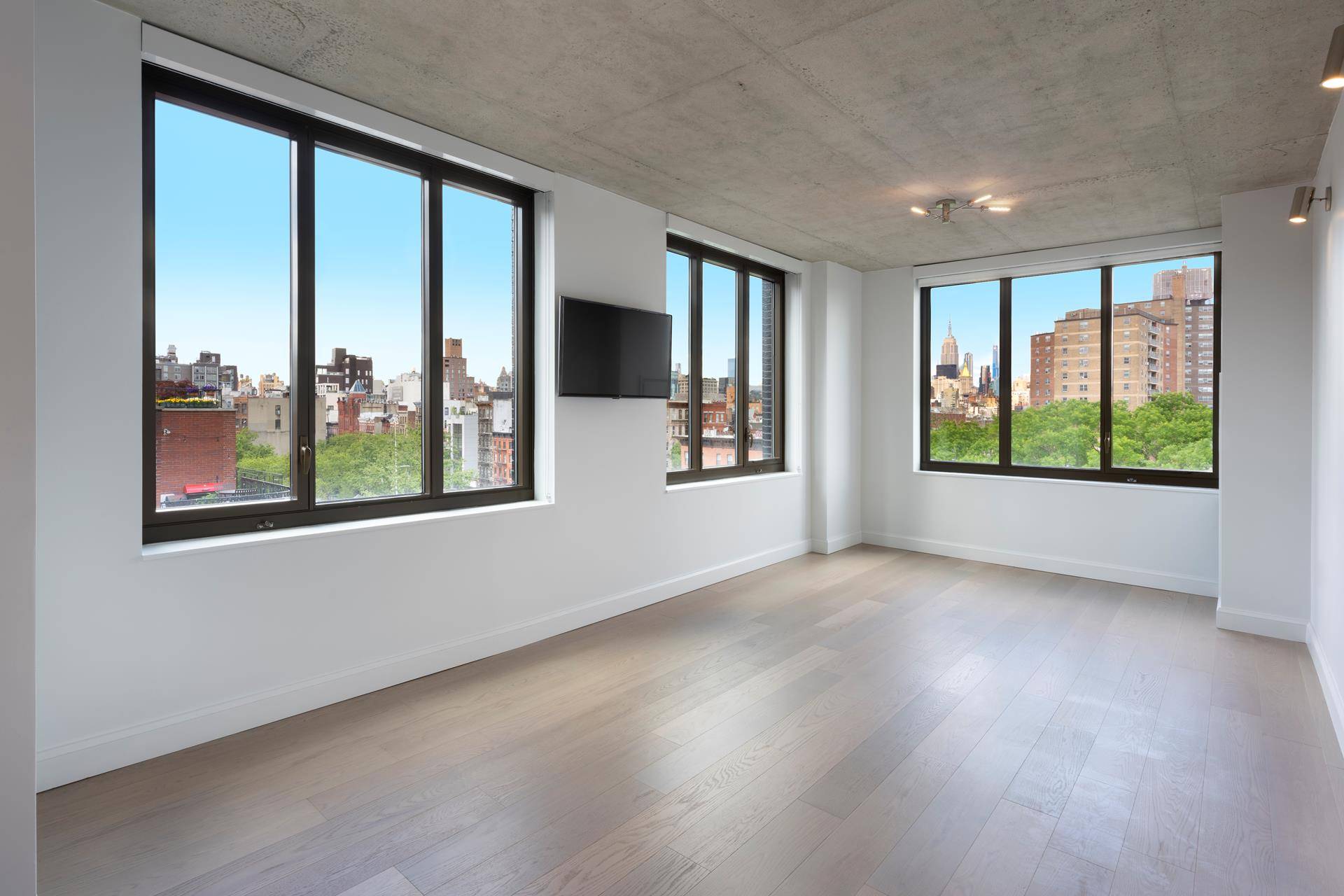 Manhattan, NY 10002,196 ORCHARD Street #7H