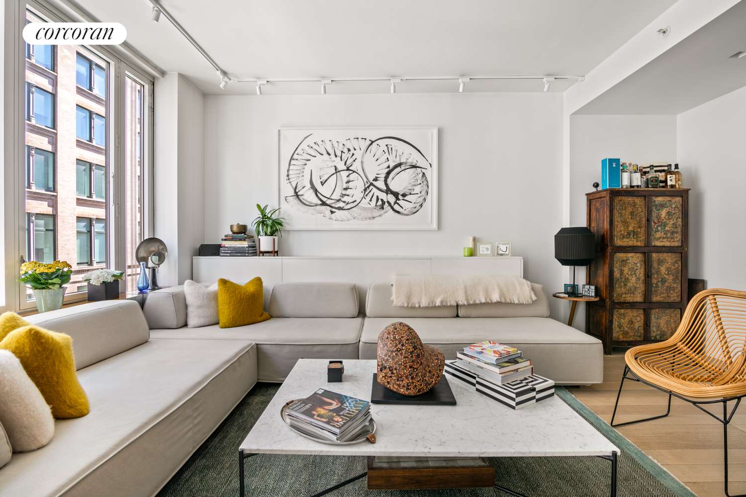 Manhattan, NY 10011,130 W 19TH Street #8D