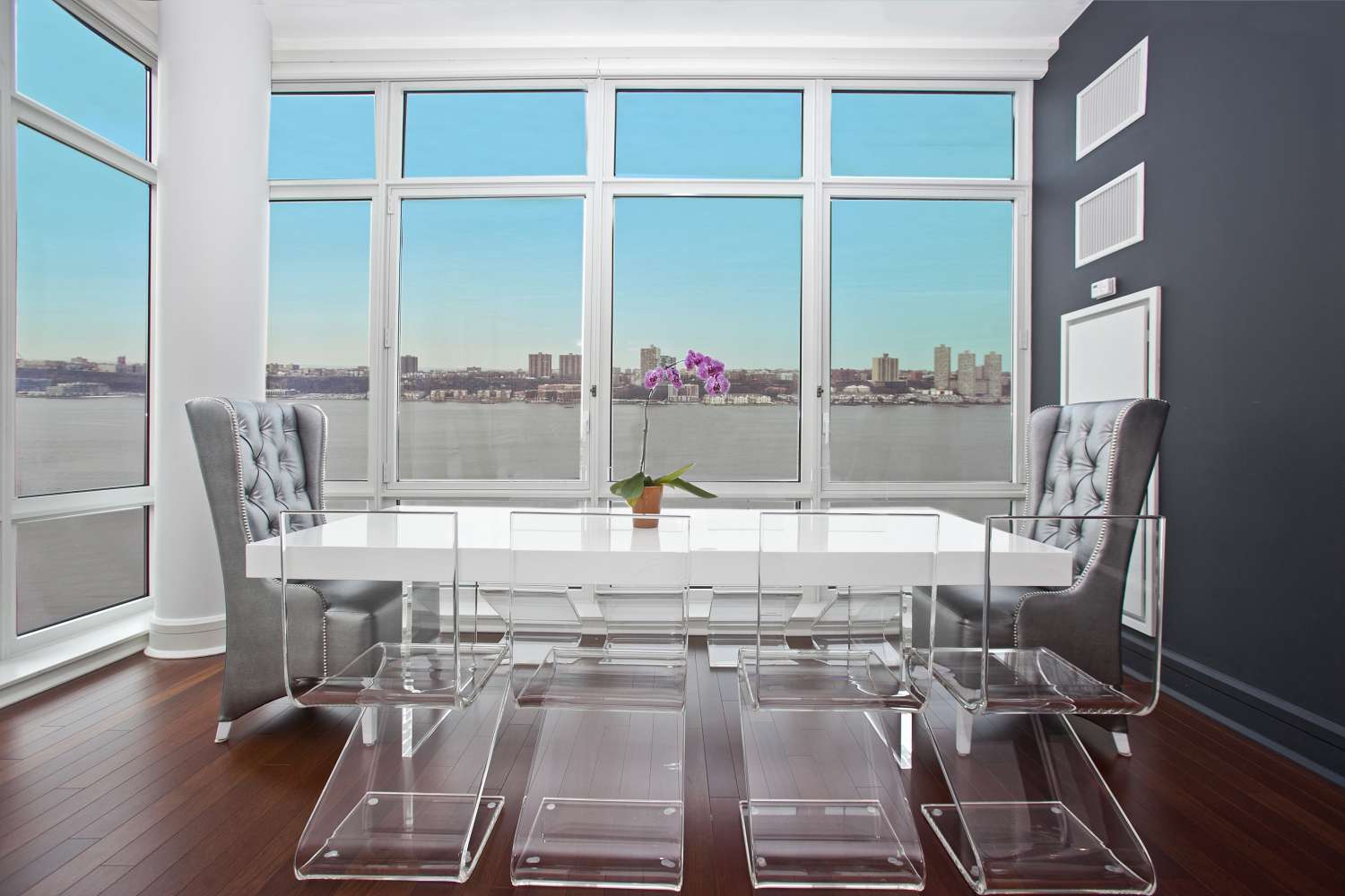 Manhattan, NY 10069,60 RIVERSIDE Boulevard #2011