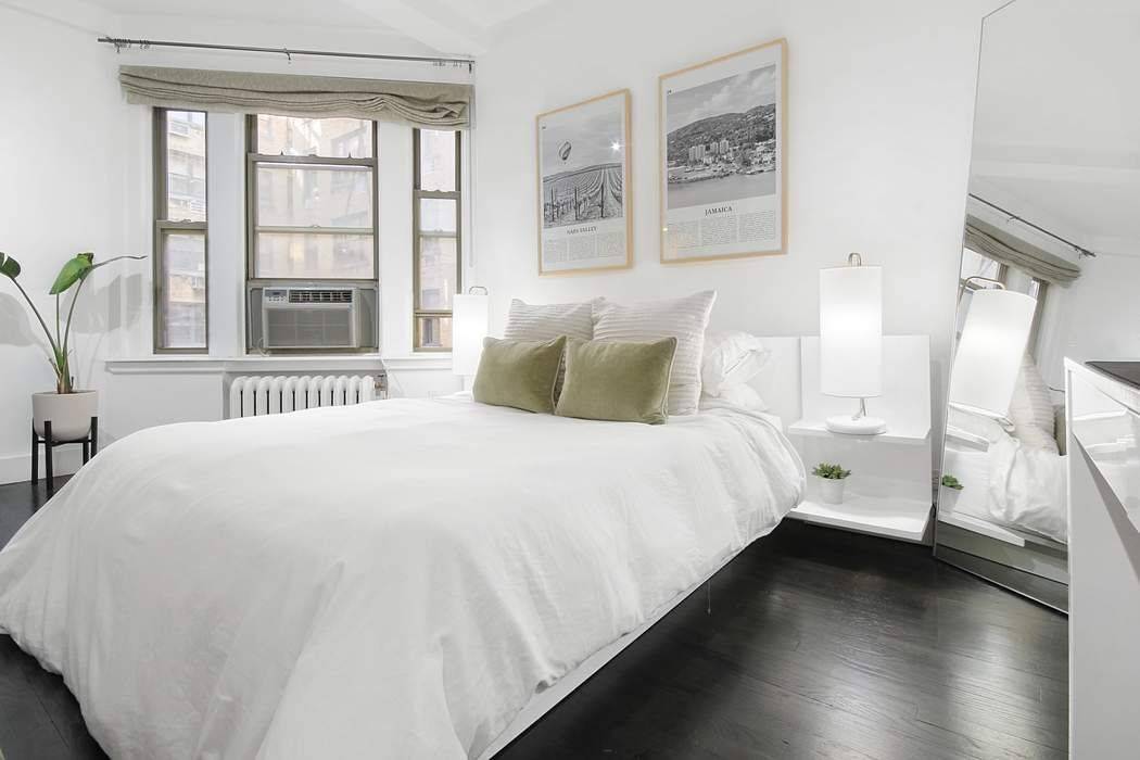 Manhattan, NY 10011,24 Fifth Avenue #1122