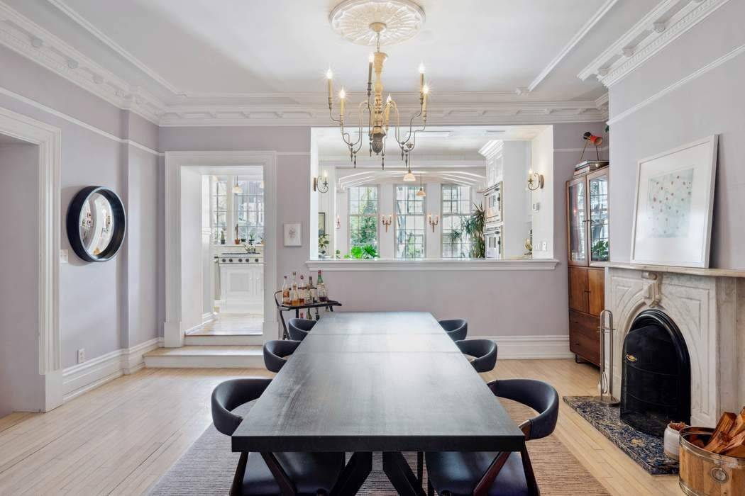 Manhattan, NY 10003,149 E 18th Street #2