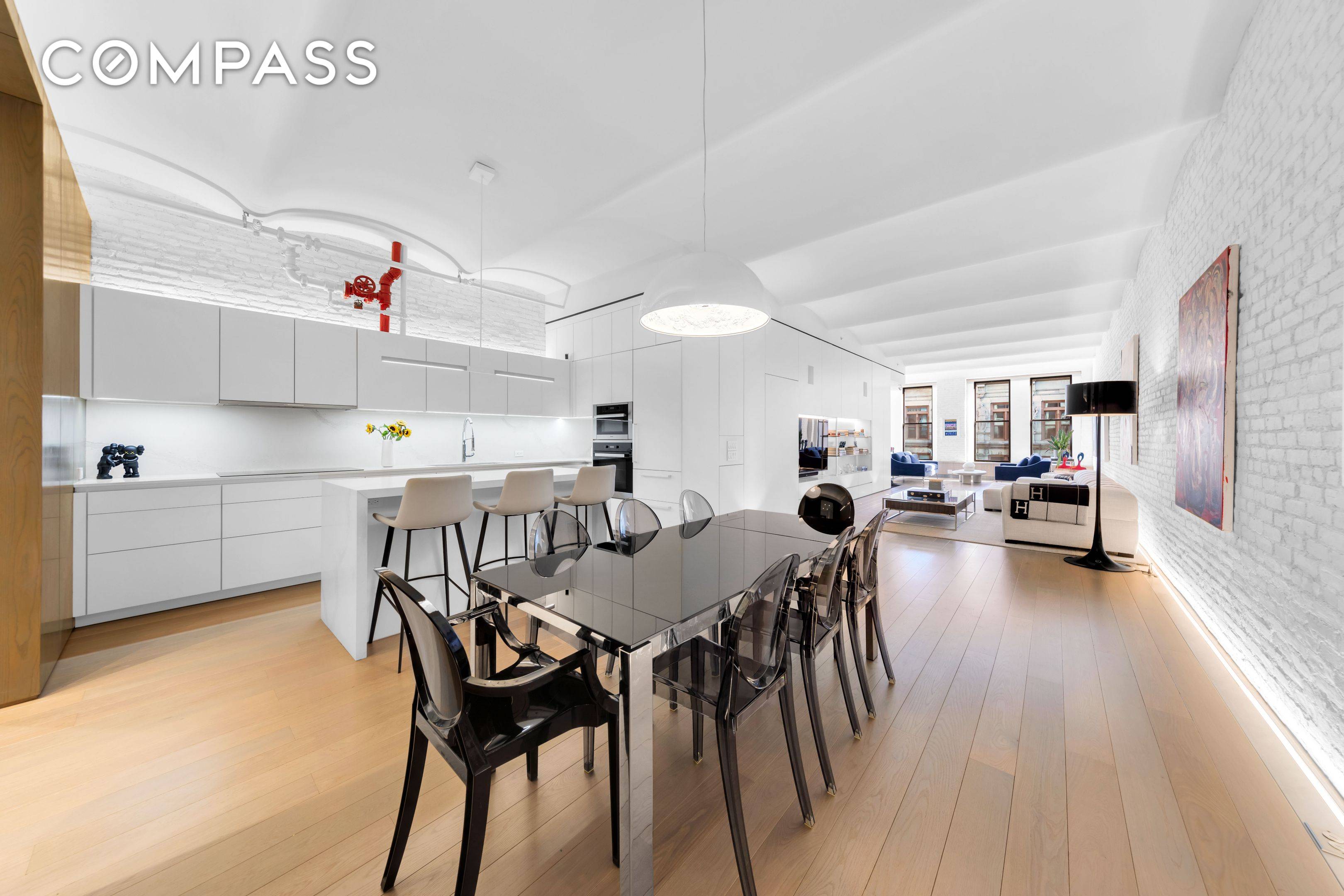 Manhattan, NY 10012,543 Broadway #6