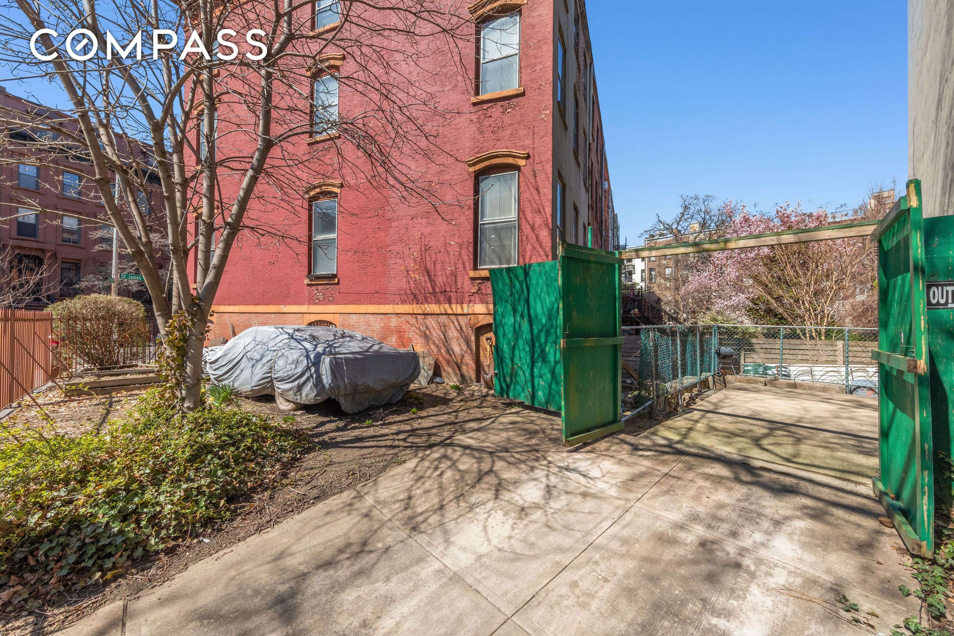Brooklyn, NY 11238,249 St James Place