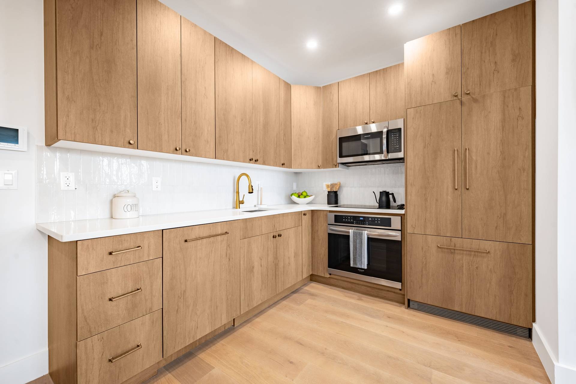 Brooklyn, NY 11207,87A Cooper Street #4-A
