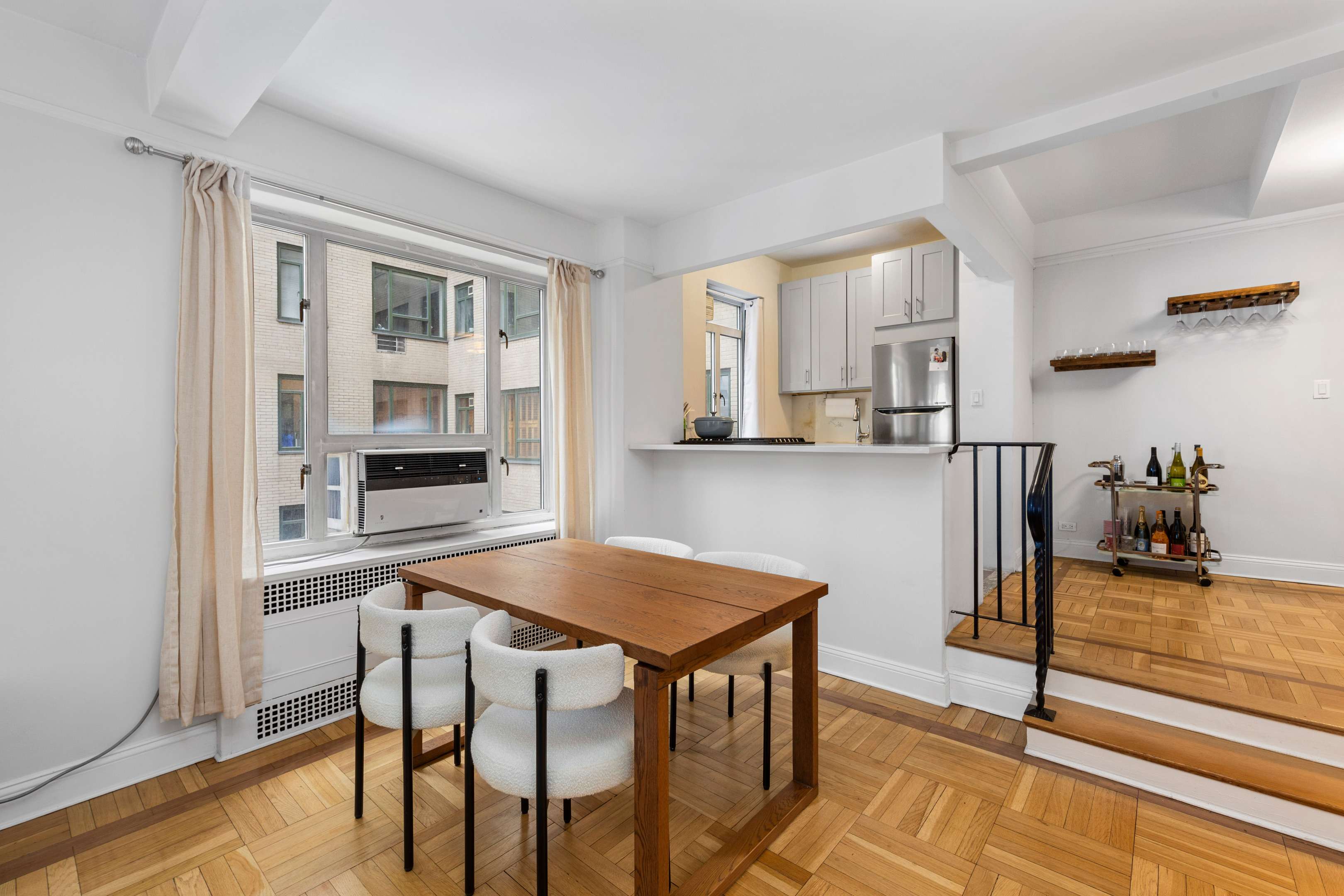 Manhattan, NY 10016,20 E 35th Street #9K