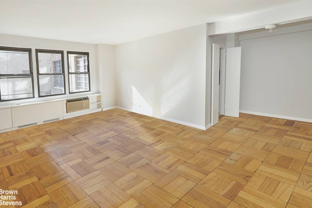 Manhattan, NY 10075,460 E 79TH Street #3C