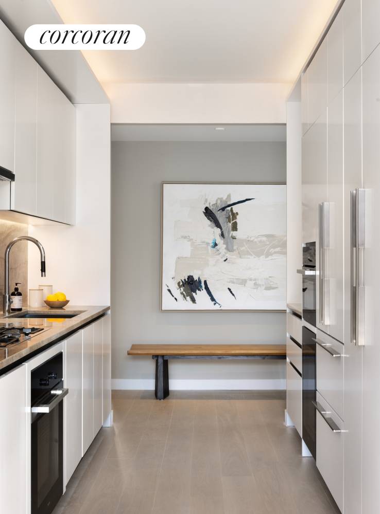 Manhattan, NY 10013,450 WASHINGTON Street #706