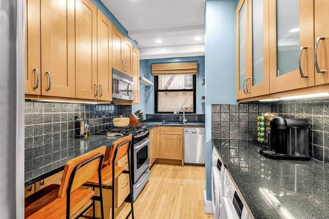 Manhattan, NY 10024,440 W End Avenue #8E
