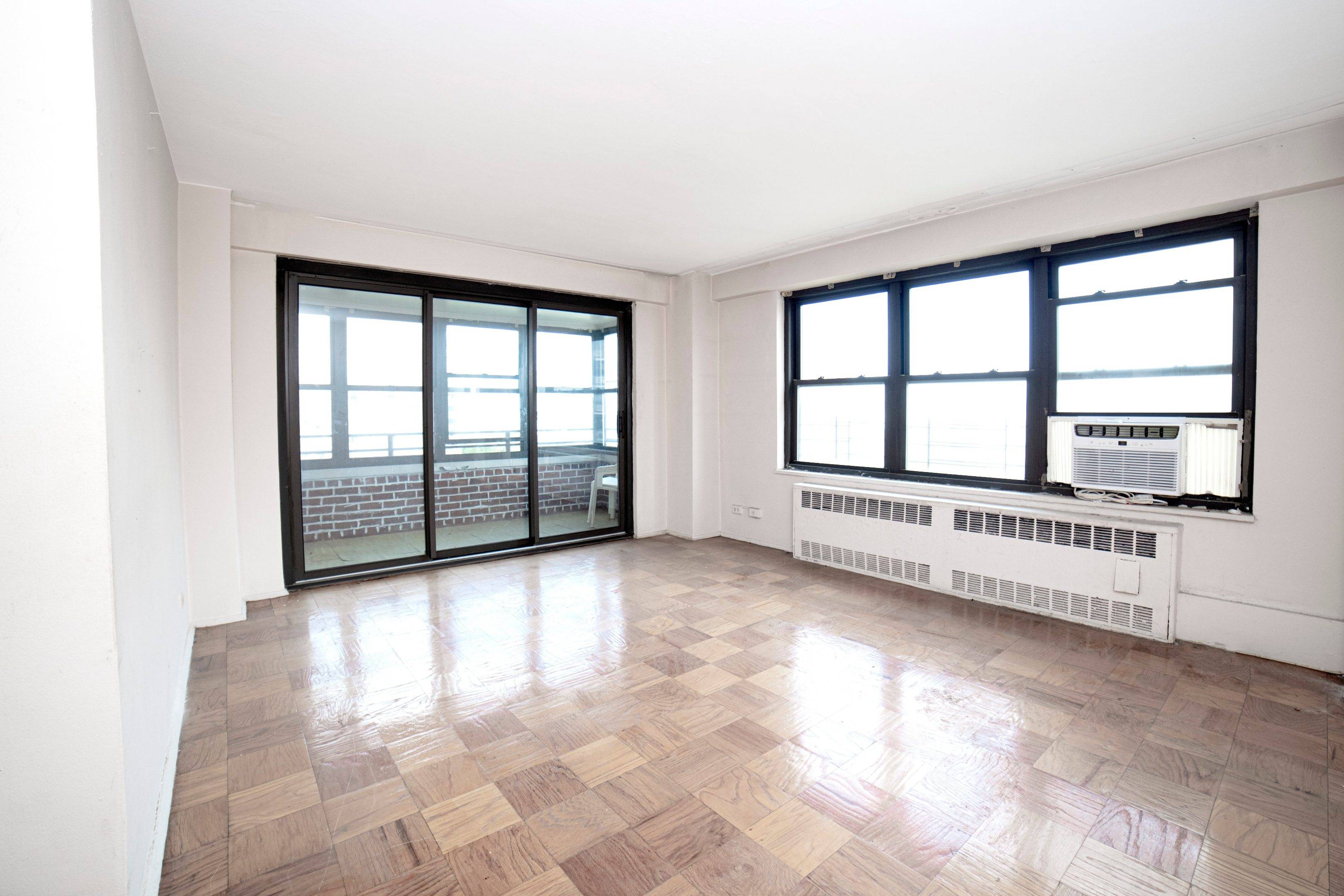 Manhattan, NY 10002,417 Grand Street #D1106