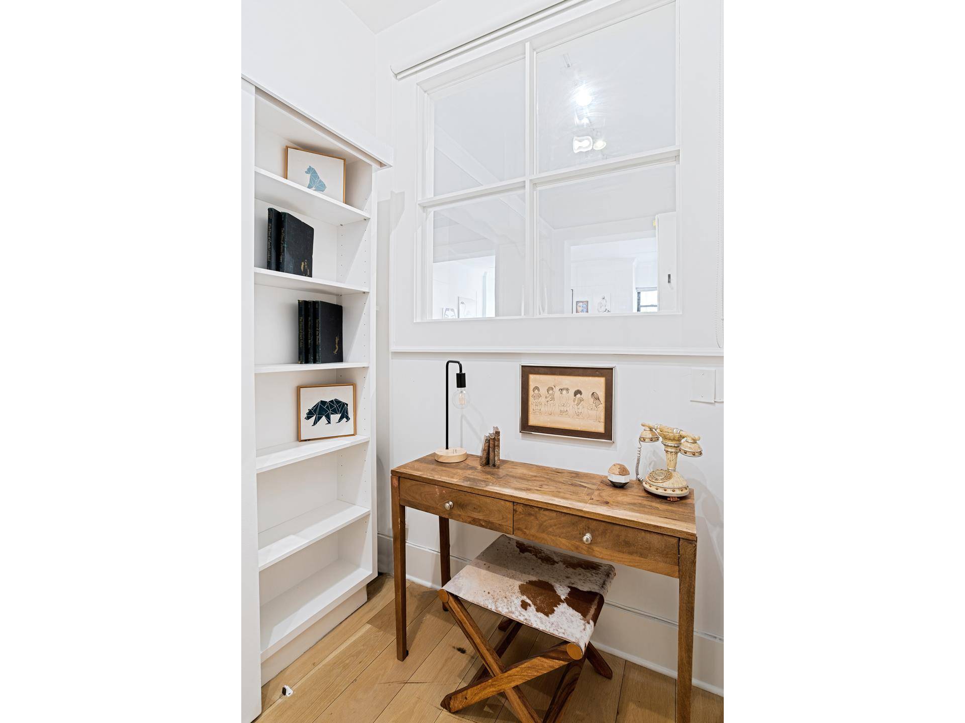 Manhattan, NY 10036,529 W 42ND Street #6F